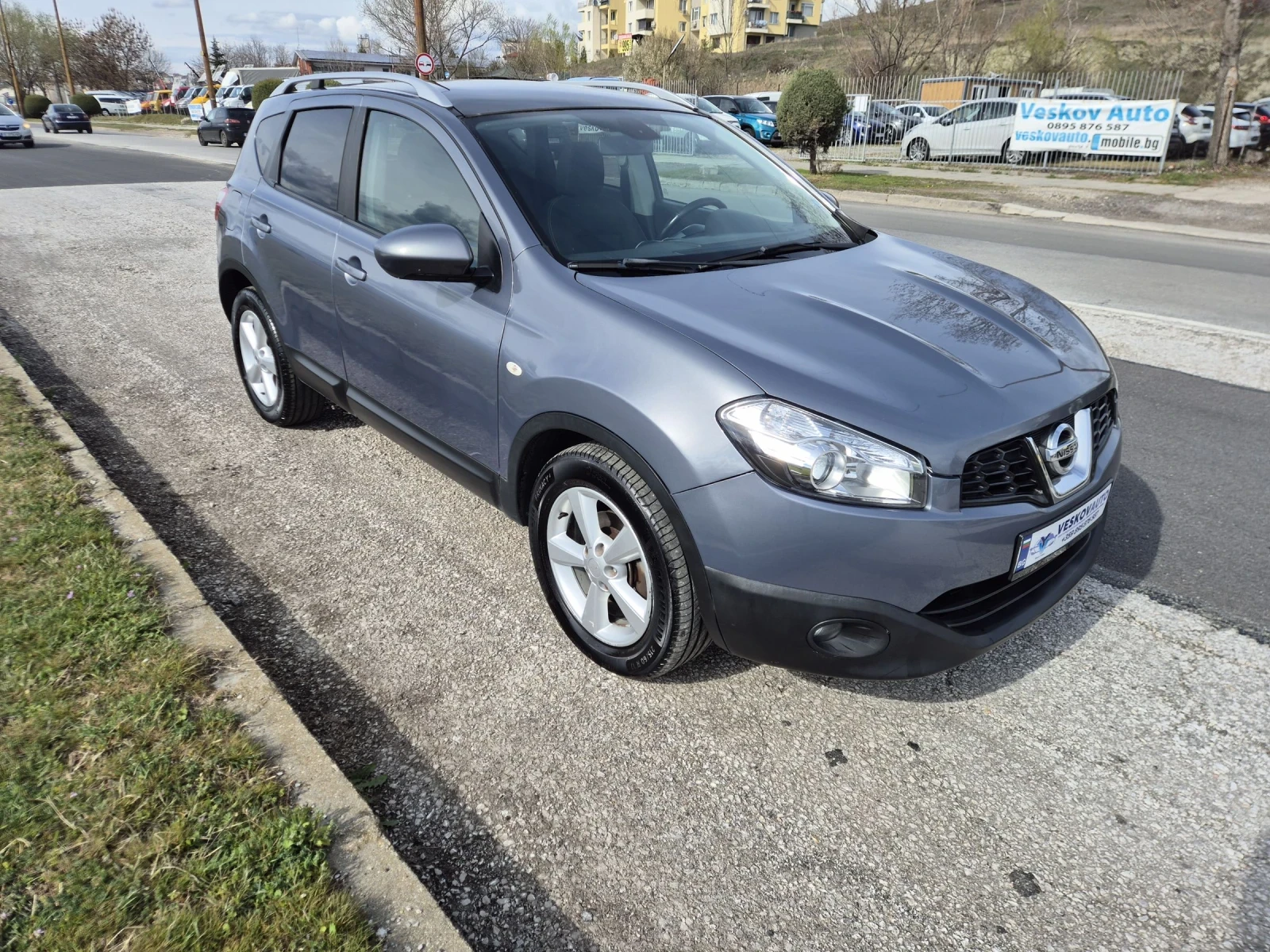 Nissan Qashqai 2.0dci 4X4Panorama, снимка 3 - Автомобили и джипове - 54016378
