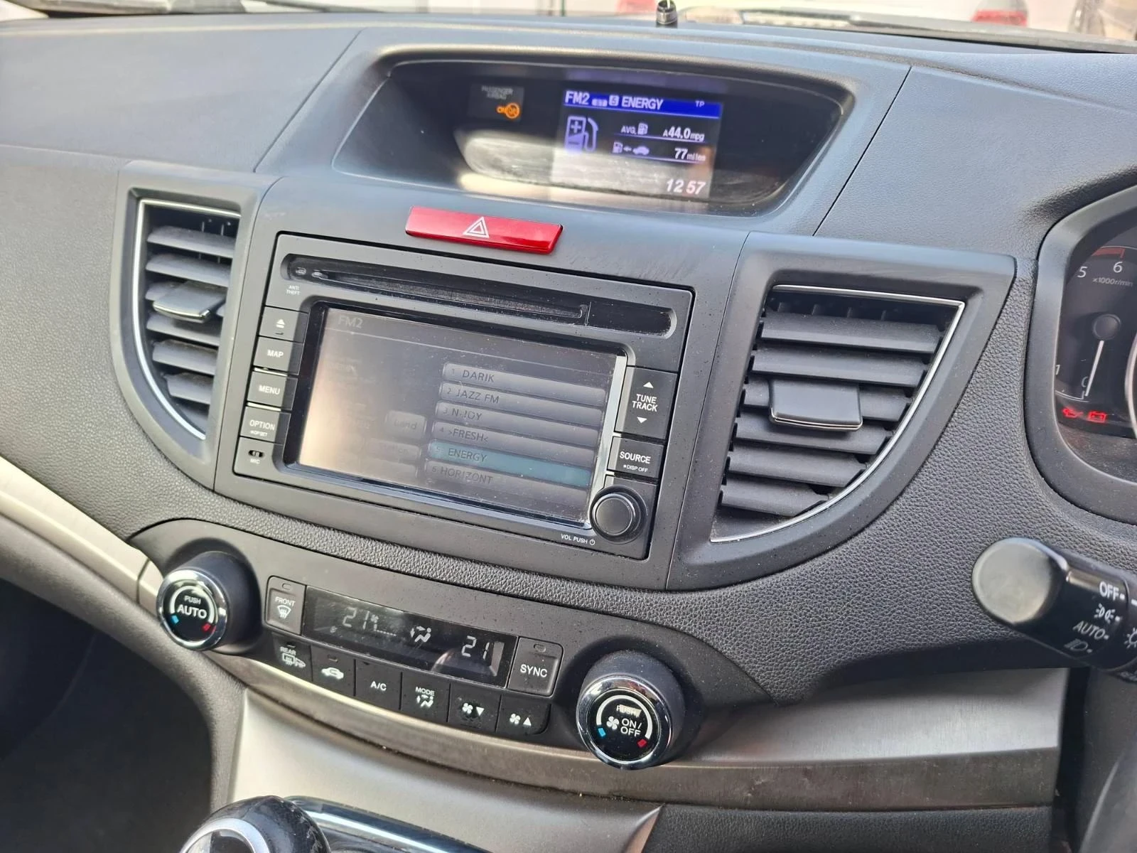 Honda Cr-v, снимка 8 - Автомобили и джипове - 54056034