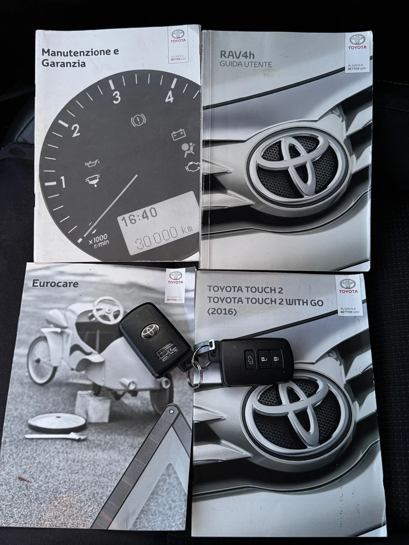 Toyota Rav4 4WD/Hybrid/Пълна сервизна история, снимка 15 - Автомобили и джипове - 54416956