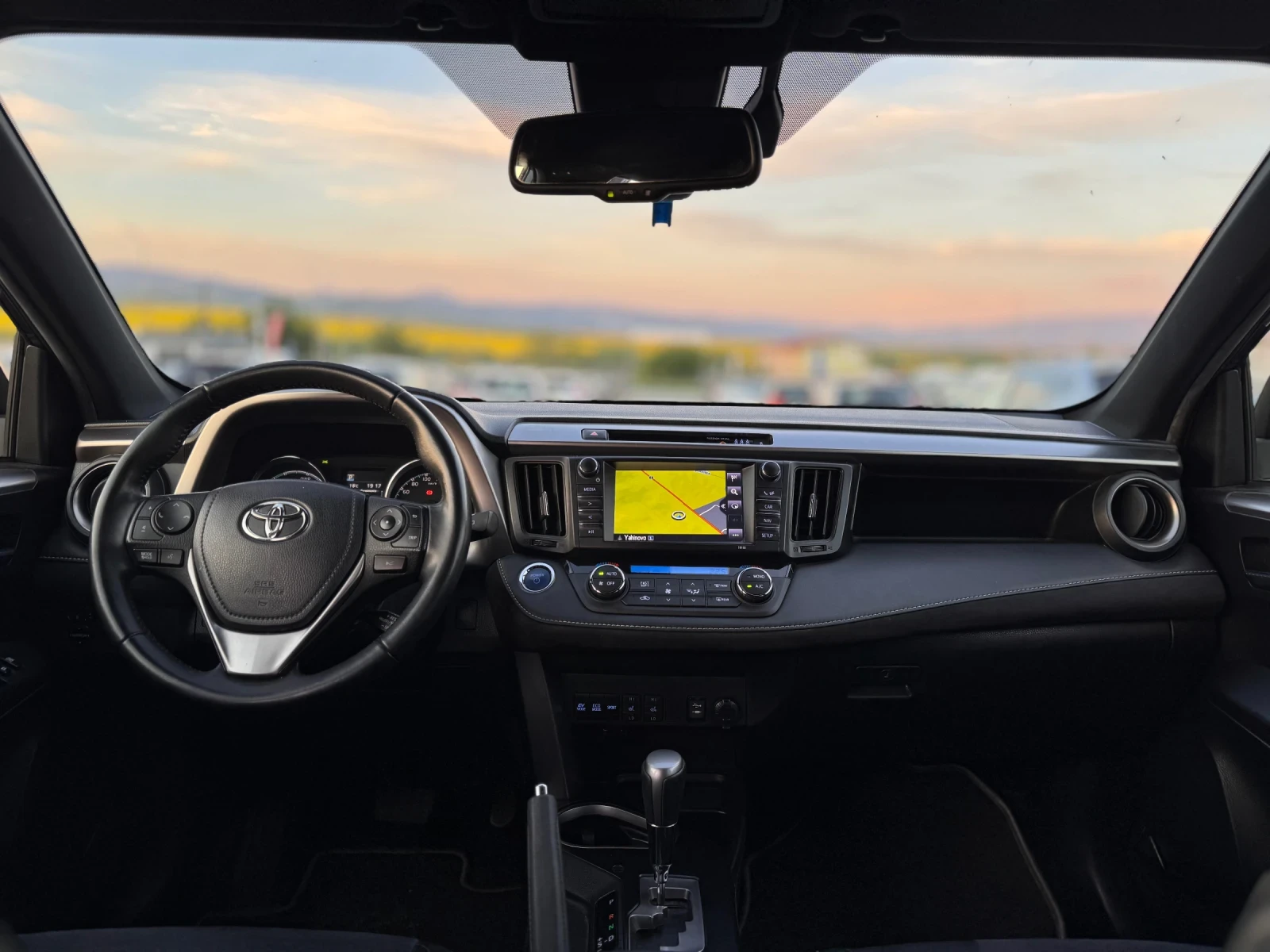 Toyota Rav4 4WD/Hybrid/Пълна сервизна история, снимка 9 - Автомобили и джипове - 54416956