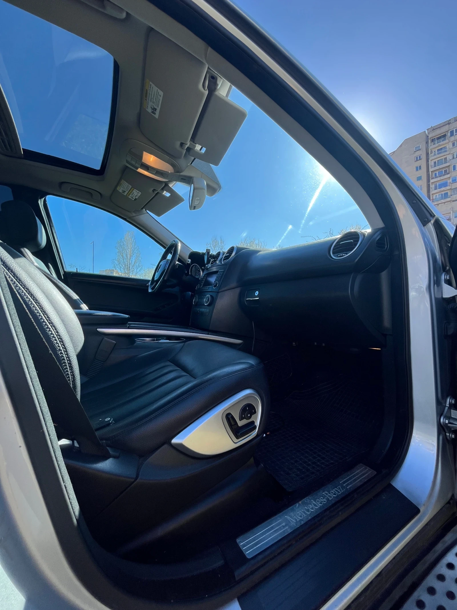 Mercedes-Benz ML 350, снимка 9 - Автомобили и джипове - 54748893