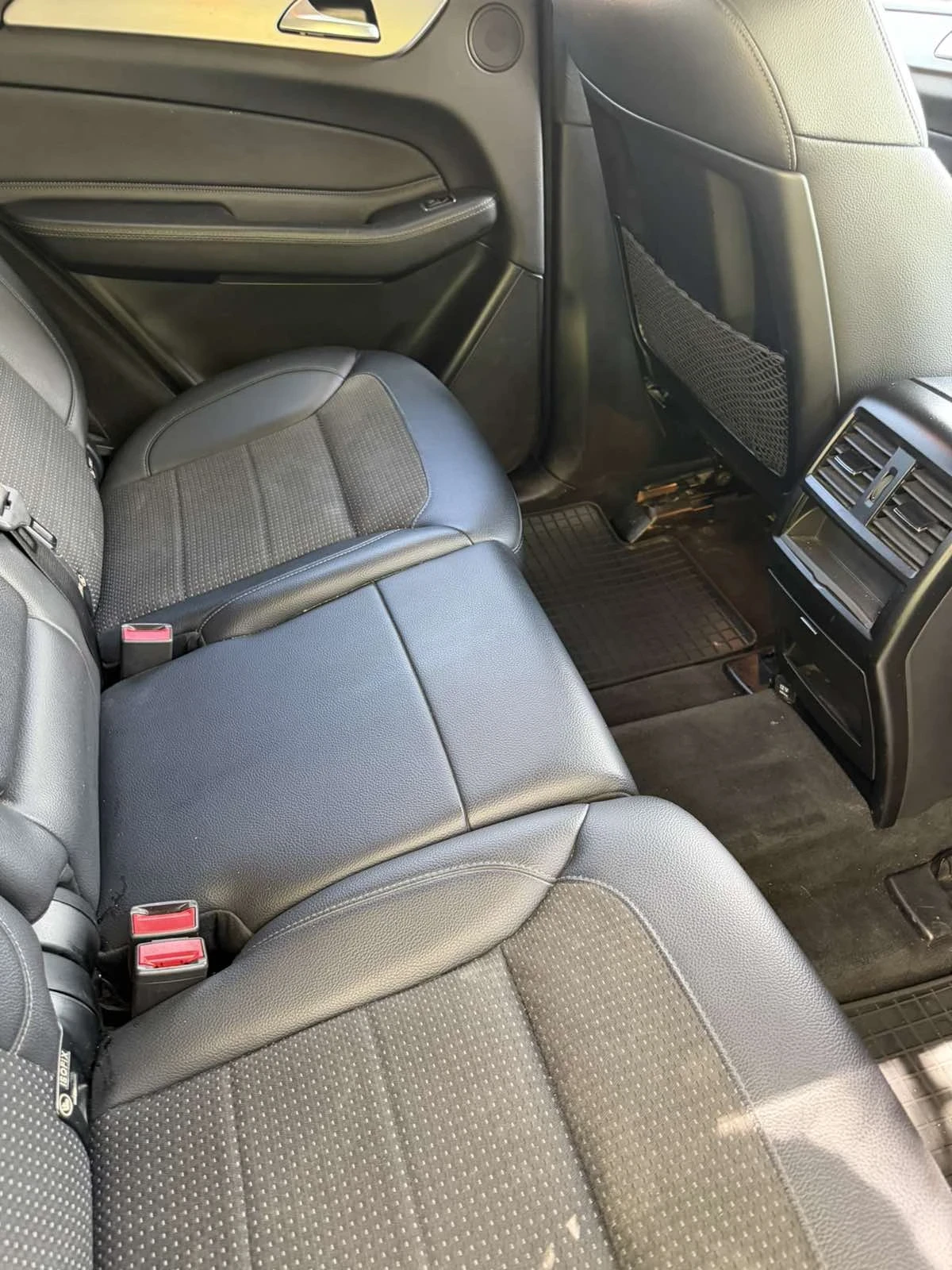 Mercedes-Benz GLE 350 AMG, снимка 3 - Автомобили и джипове - 54542901
