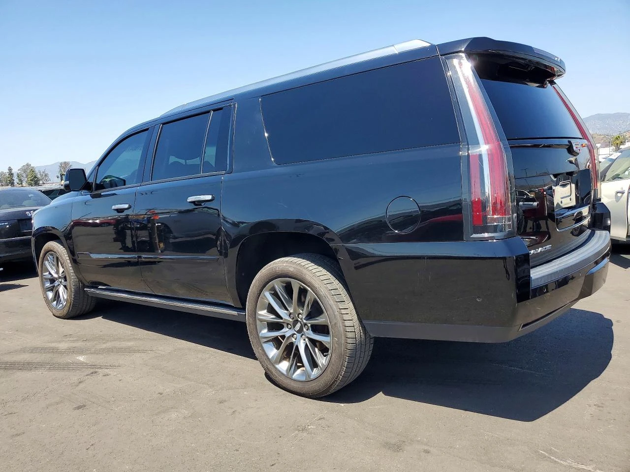 Cadillac Escalade ESV* LUXURY* ���������* 360 ������* ���������* 6+  | Mobile.bg � ����������� 4