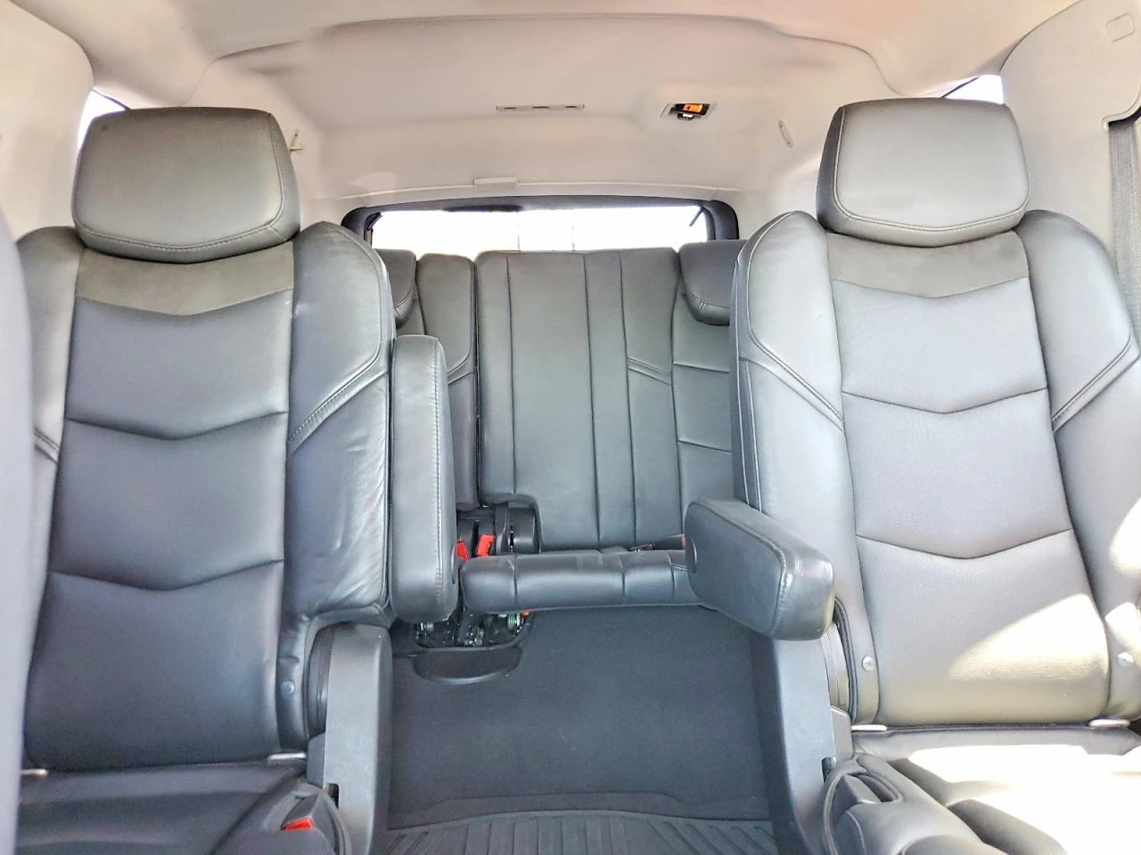 Cadillac Escalade ESV* LUXURY* ���������* 360 ������* ���������* 6+  | Mobile.bg � ����������� 11