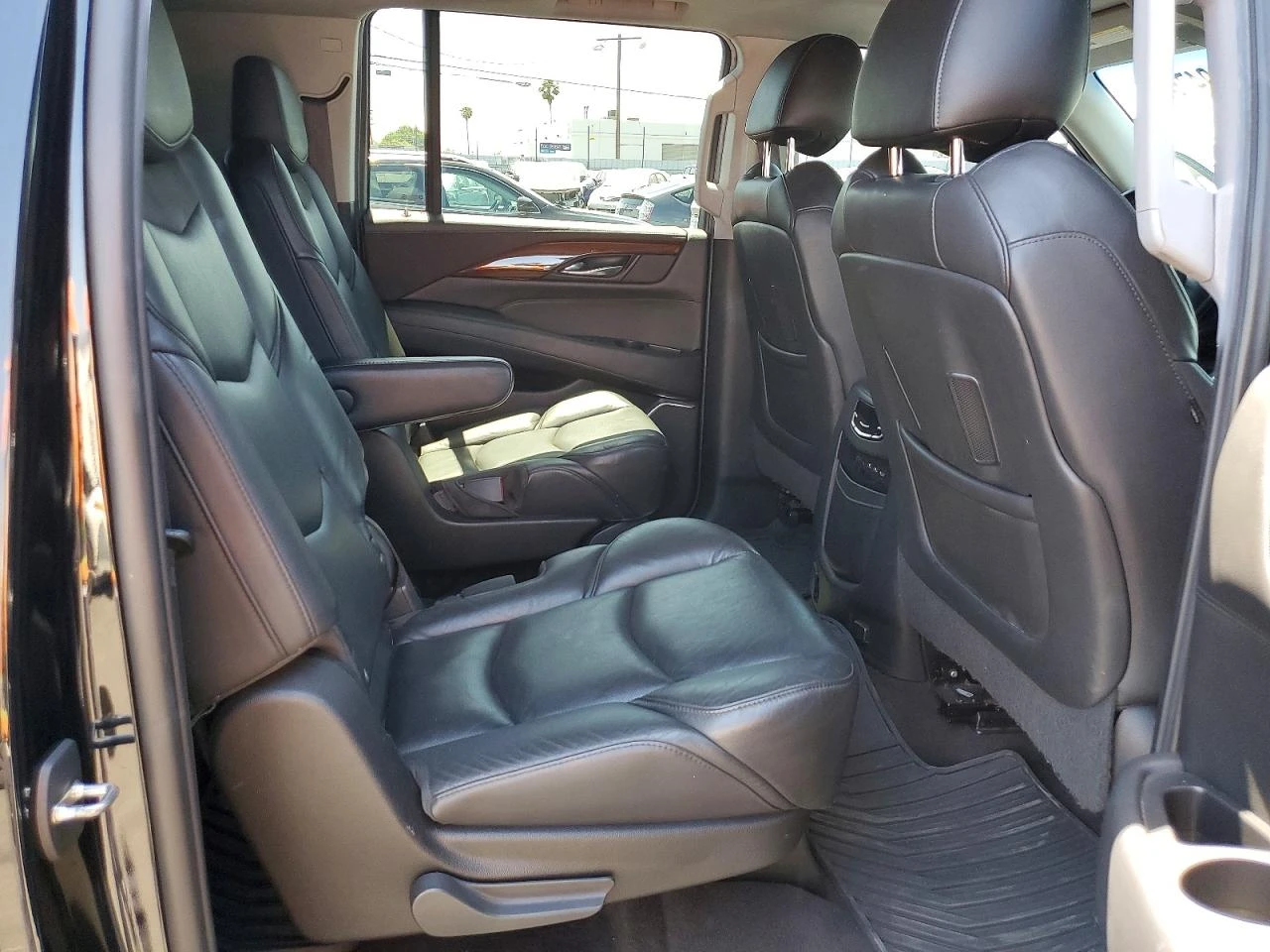 Cadillac Escalade ESV* LUXURY* ���������* 360 ������* ���������* 6+  | Mobile.bg � ����������� 10