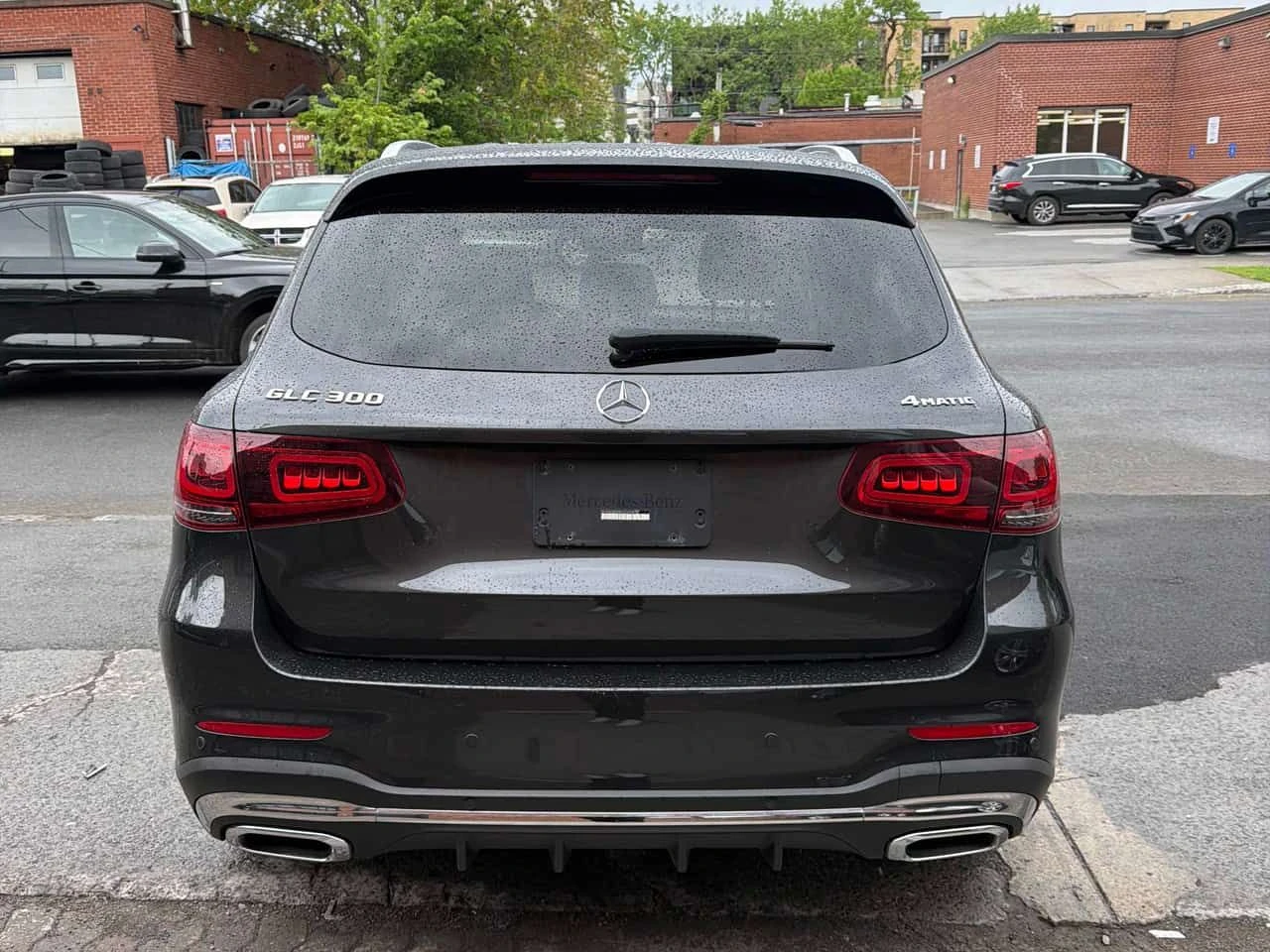 Mercedes-Benz GLC 300 4MATIC/ПАНОРАМА/ПОДГРЕВИ, снимка 4 - Автомобили и джипове - 54718910