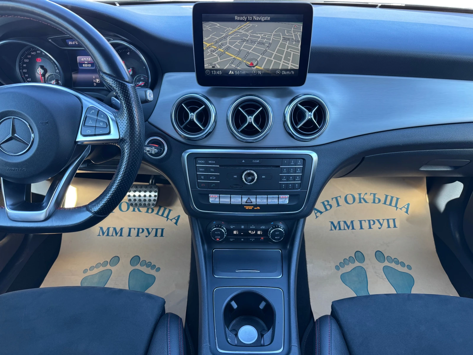 Mercedes-Benz GLA 220 2.2CDI-AMG-FACELIFT-ЛИЗИНГ, снимка 11 - Автомобили и джипове - 56313889