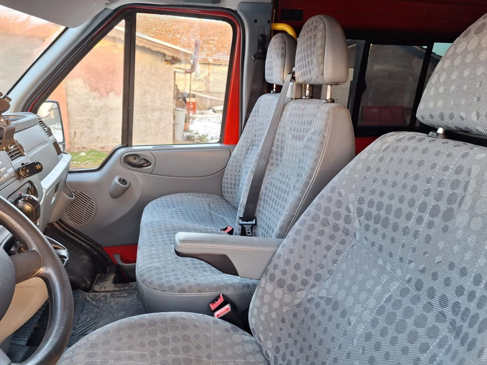 Ford Transit 2.2 TDCI - 8+ 1 - изображение 8