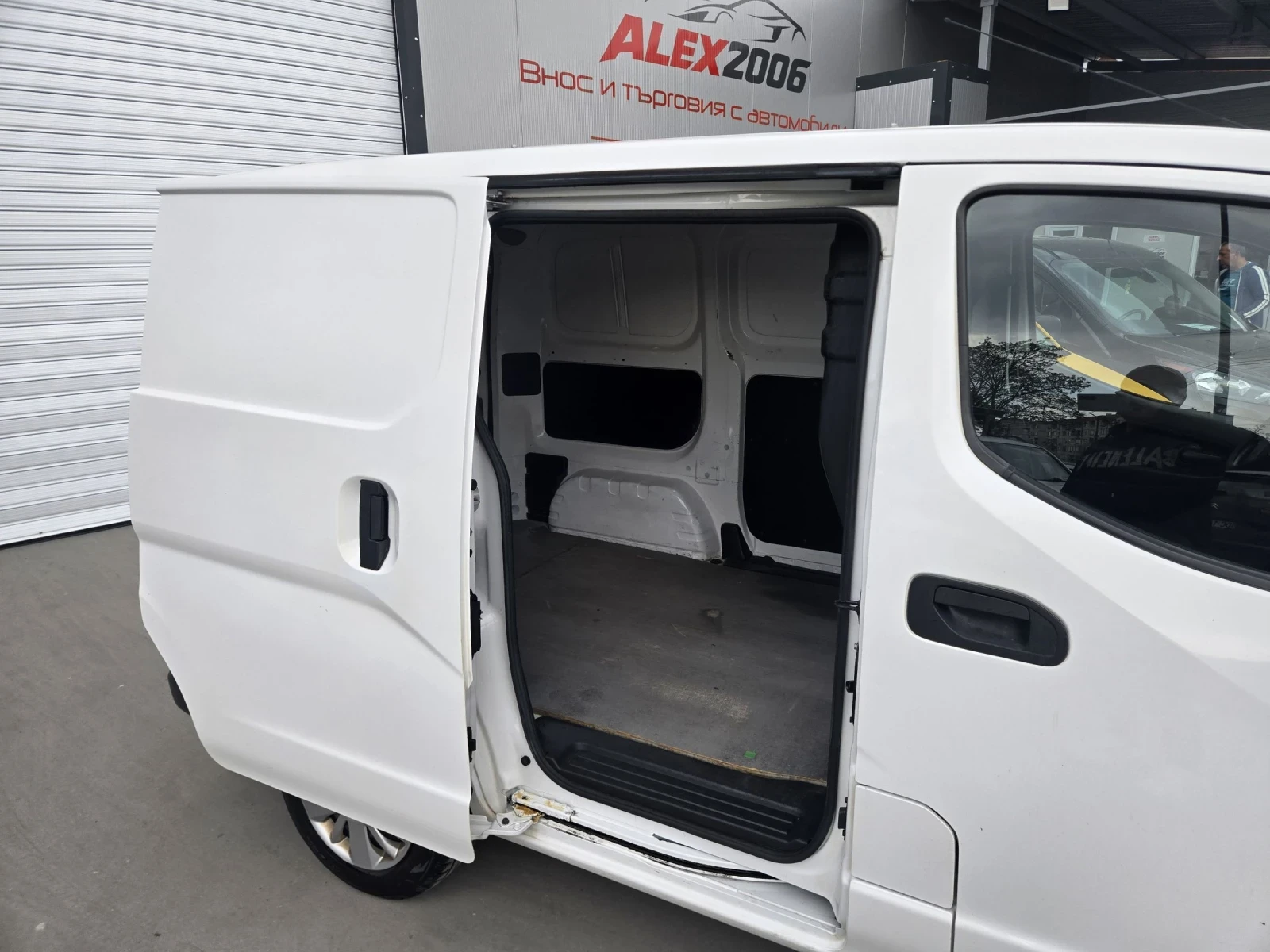 Nissan NV200, снимка 9 - Бусове и автобуси - 54258070