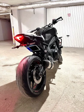     Yamaha Mt-09  1
