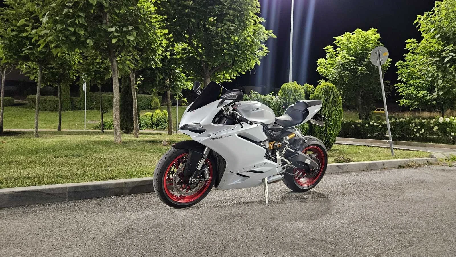Ducati PANIGALE 959