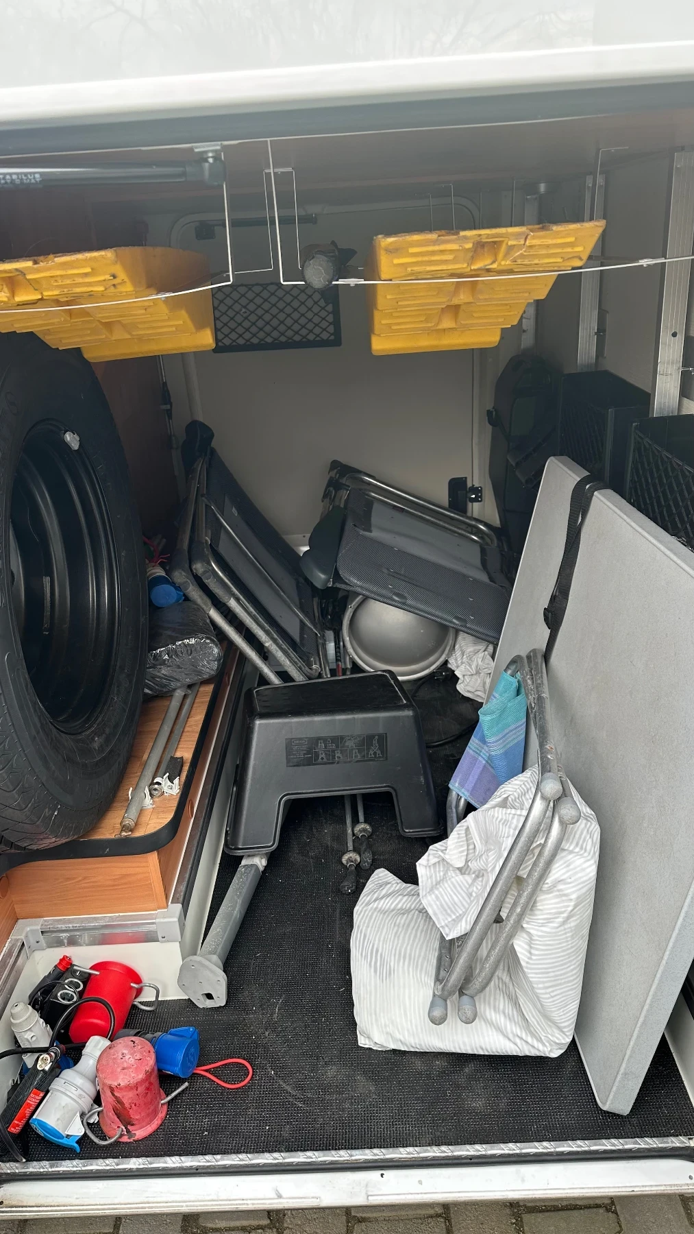 Кемпер HYMER / ERIBA B578, снимка 16 - Каравани и кемпери - 53926216