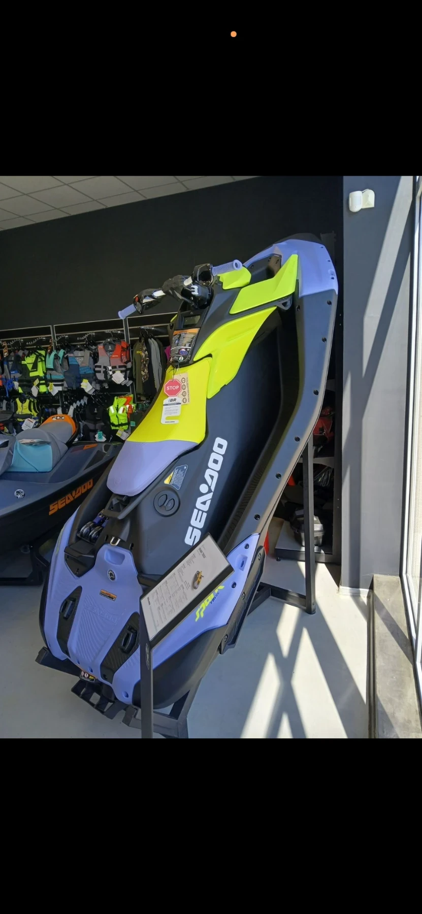 Джет Bombardier Sea Doo Sea doo Spark