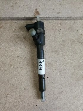 Дюза  BOSCH за Opel Insignia 2.0 CTDI 0445110327, снимка 1