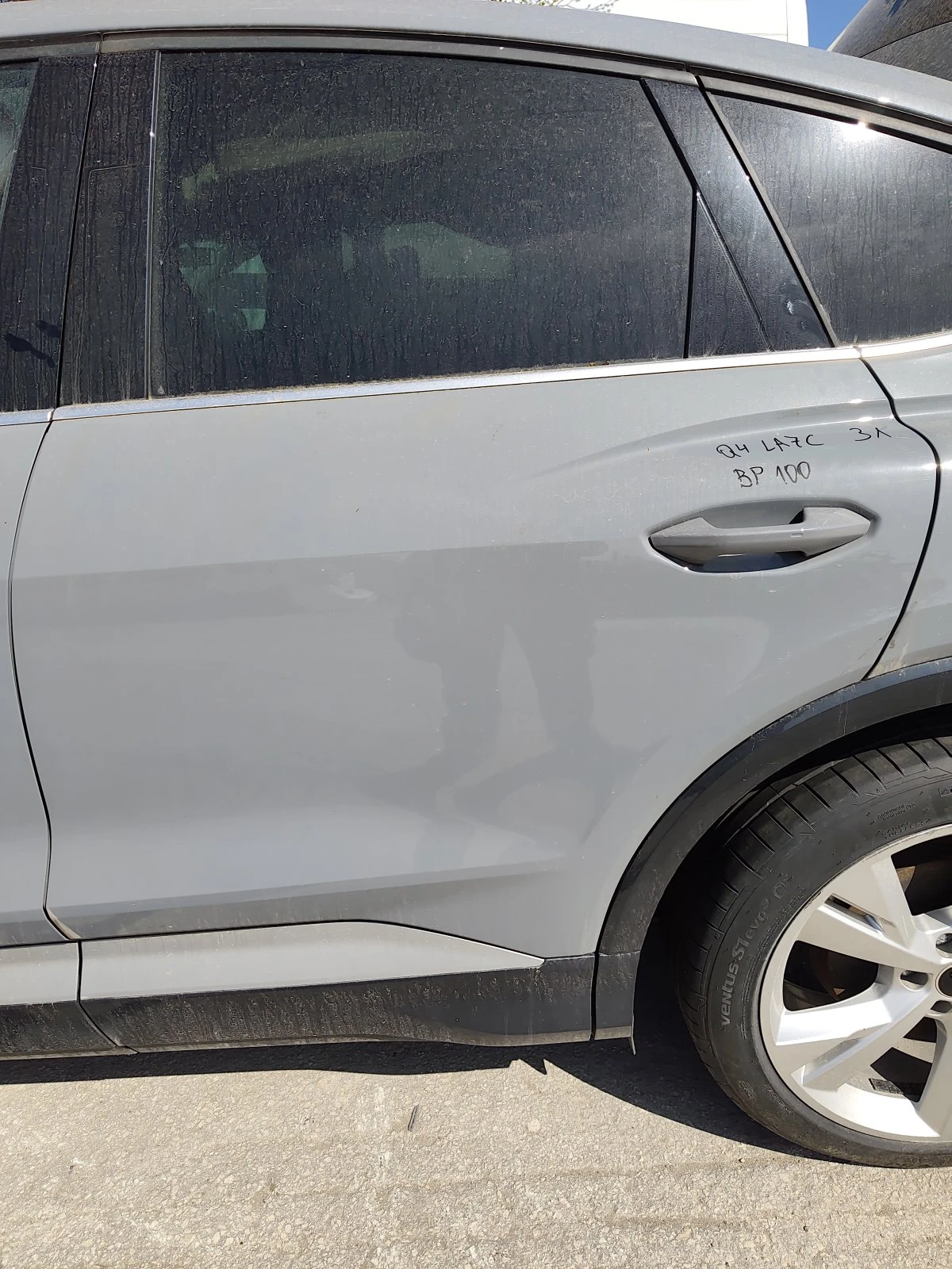Задна лява врата за Audi Q4 e-tron 89A839051 LA7C вр100