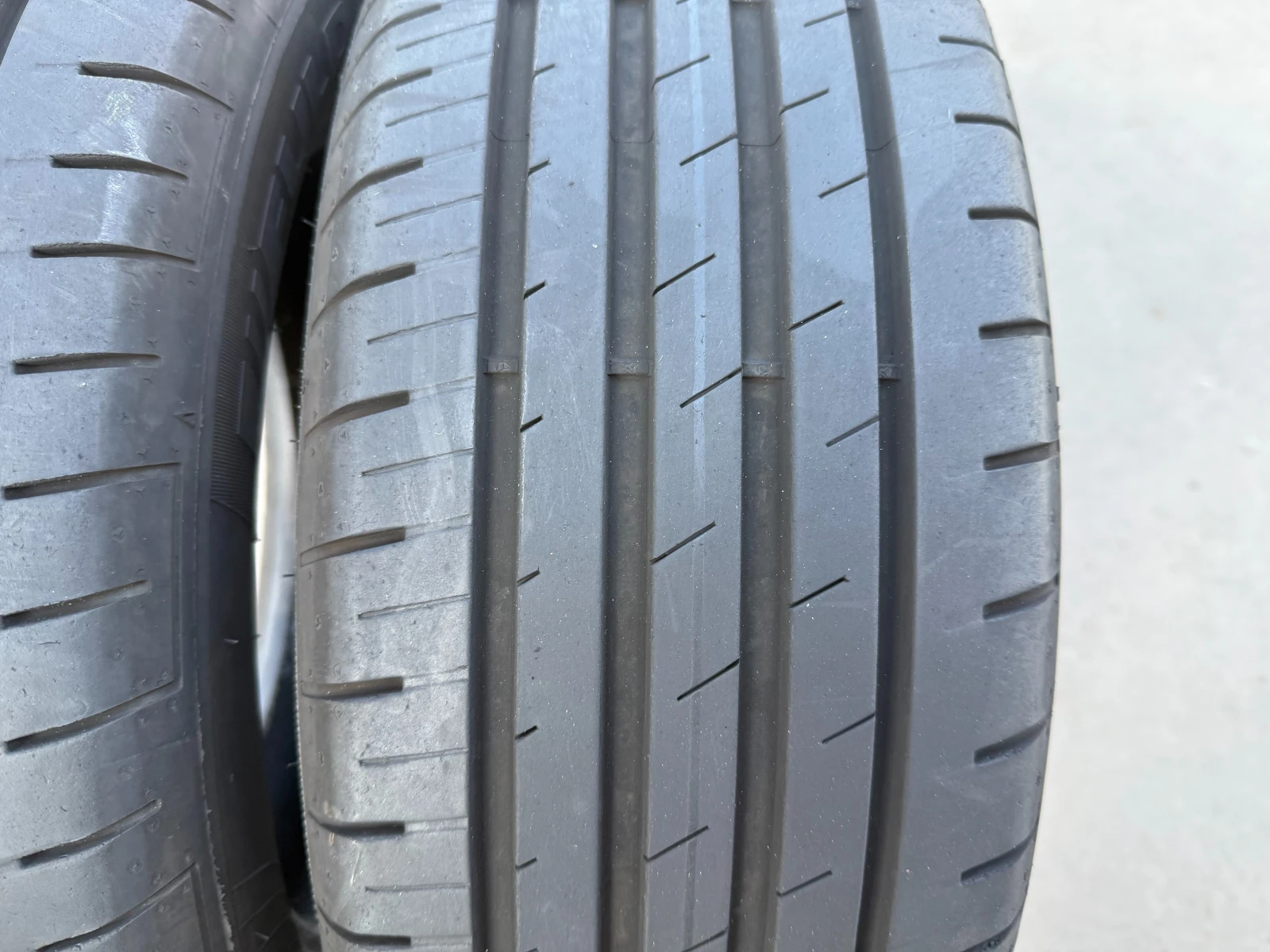 Гуми Летни 205/60R16, снимка 3 - Гуми и джанти - 53837488