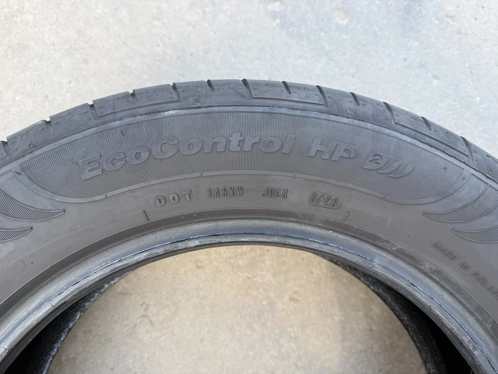 Гуми Летни 205/60R16, снимка 5 - Гуми и джанти - 53837488
