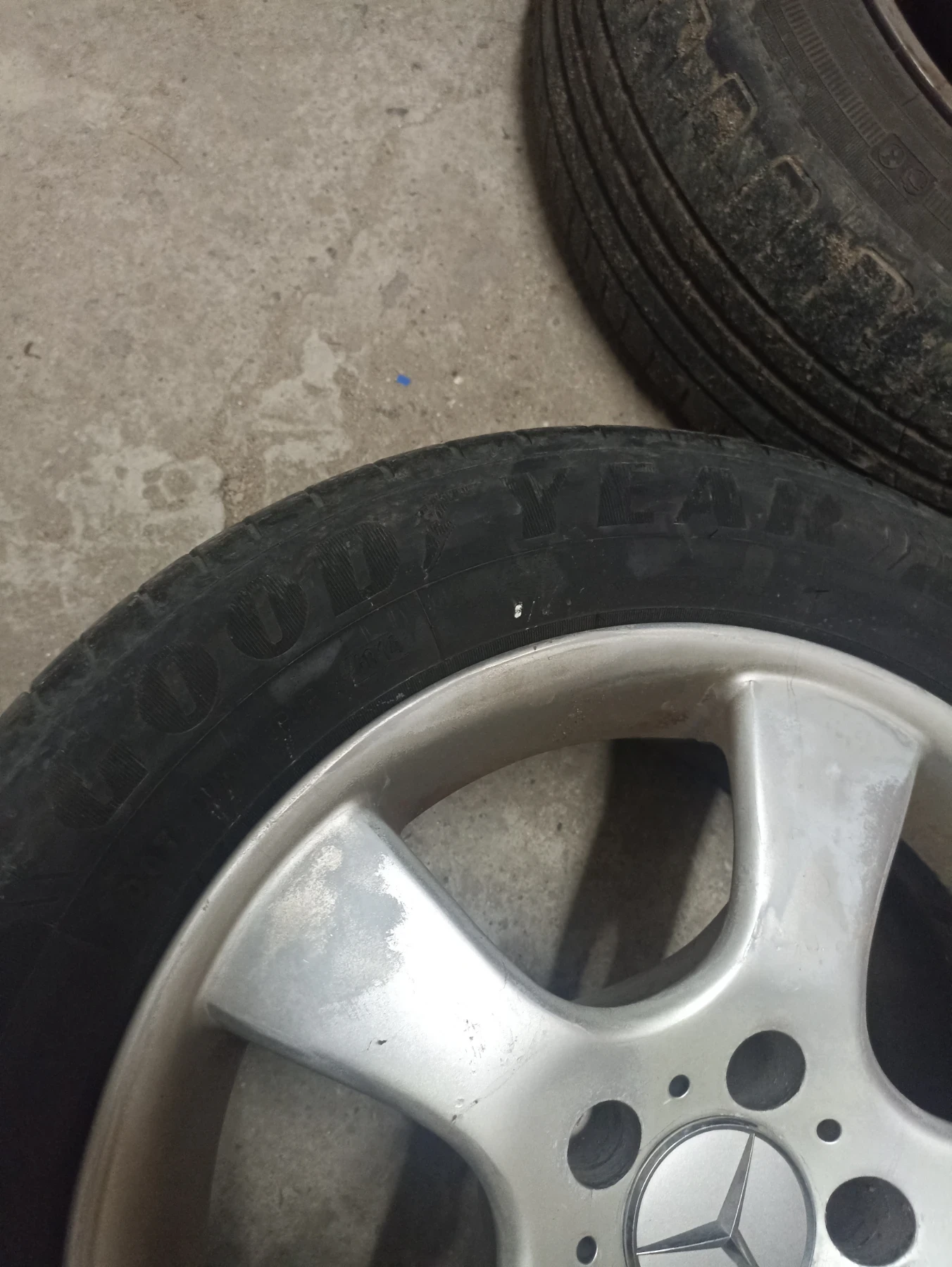 Гуми с джанти Goodyear 205/60R16, снимка 6 - Гуми и джанти - 54165269