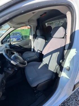 Peugeot Partner 1.6HDi / Facelift / Клима / Парктроник / Автопилот, снимка 9