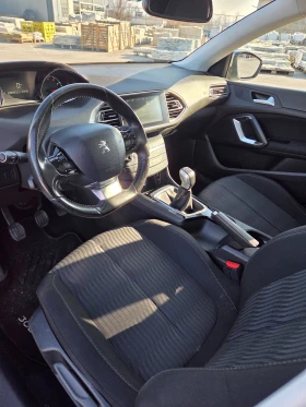 Peugeot 308 1.2i, снимка 11