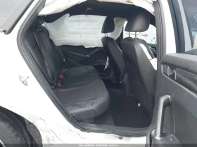 VW Passat 2.0l Volkswagen 2.0T R-Line* СТАВА НА ГАЗ* , снимка 8