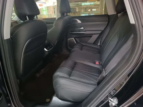 Xpeng G9  98KWH 650km, снимка 5