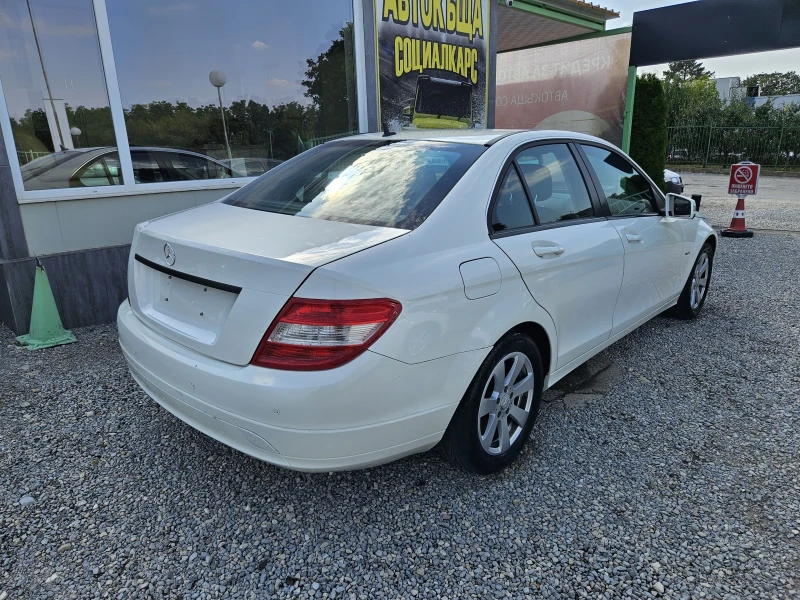 Mercedes-Benz C 200, снимка 6 - Автомобили и джипове - 41478584