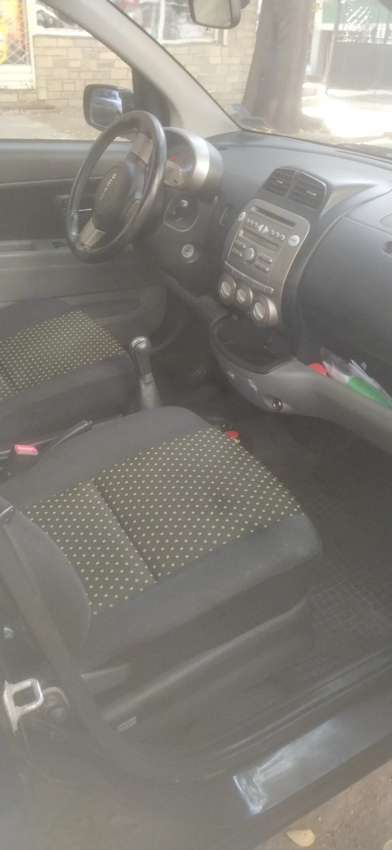 Daihatsu Sirion, снимка 6 - Автомобили и джипове - 47897954