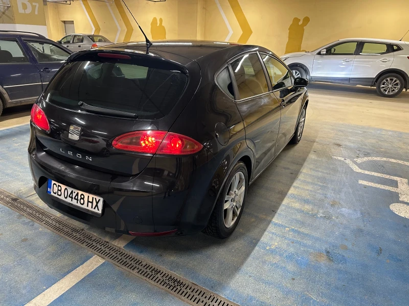 Seat Leon, снимка 4 - Автомобили и джипове - 48969111