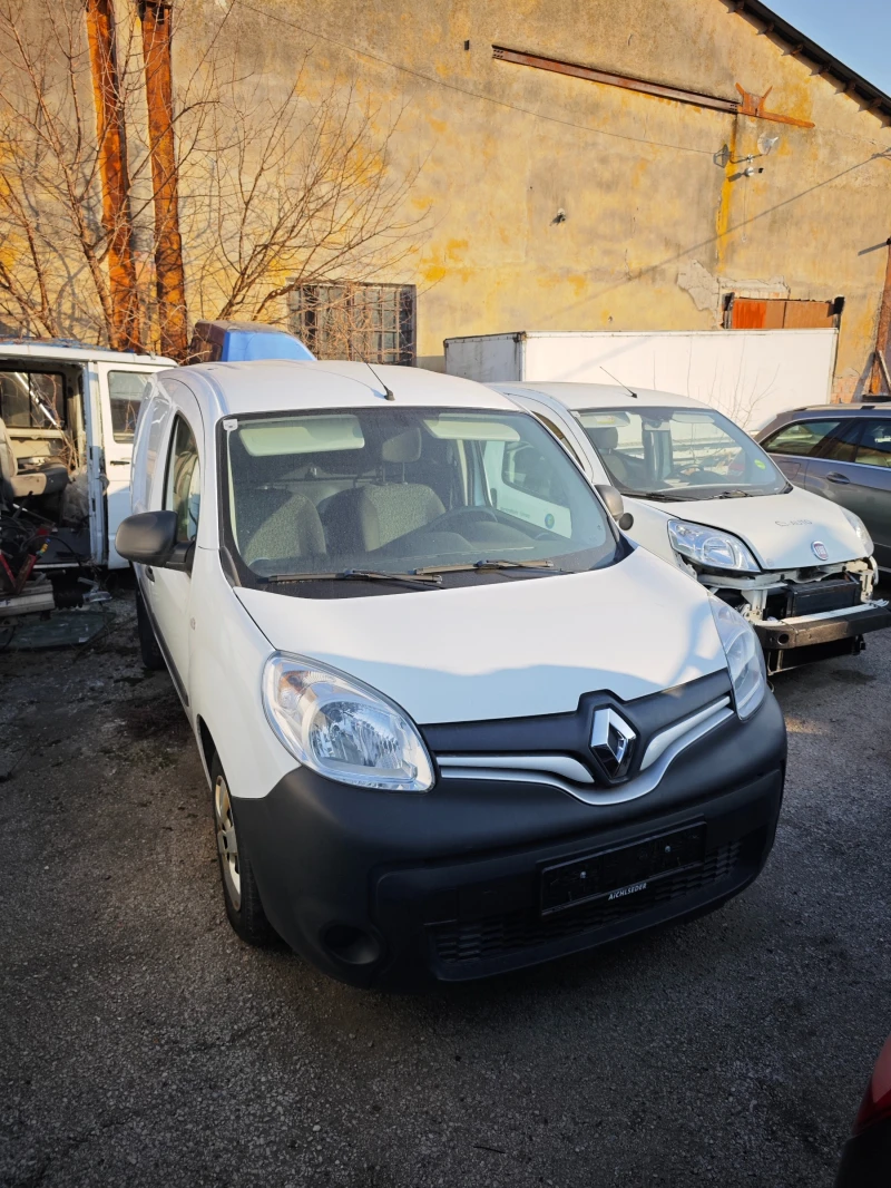 Renault Kangoo 1.2I , снимка 2 - Автомобили и джипове - 49113006