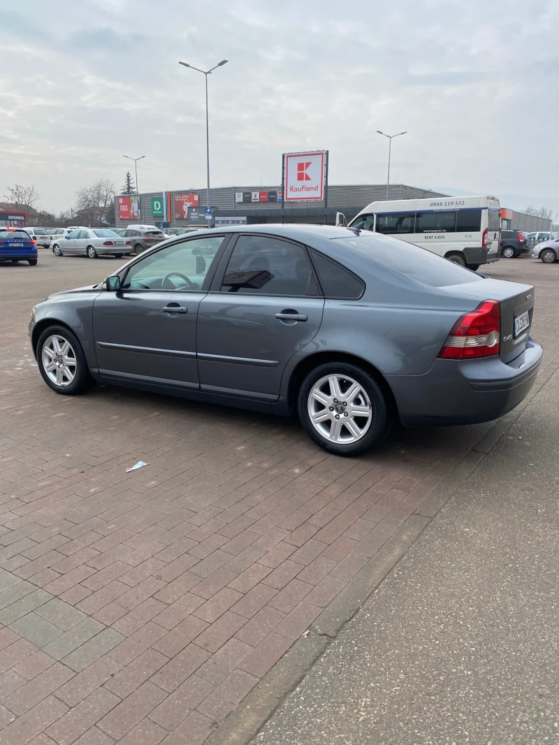 Volvo S40, снимка 4 - Автомобили и джипове - 49313521