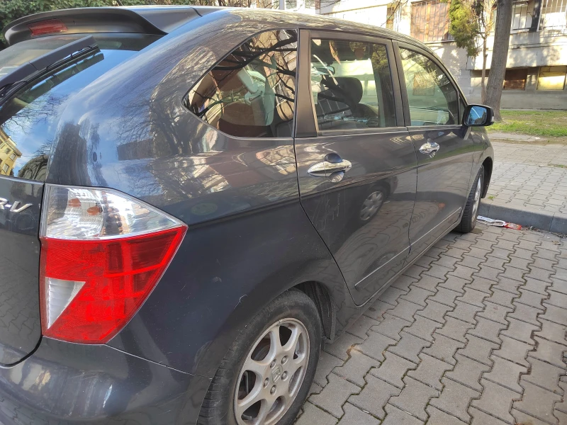 Honda Fr-v, снимка 5 - Автомобили и джипове - 49409902