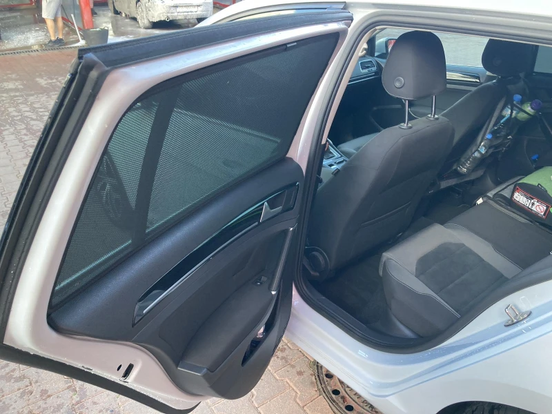 VW Golf Variant 2.0 TDI, снимка 12 - Автомобили и джипове - 52029935