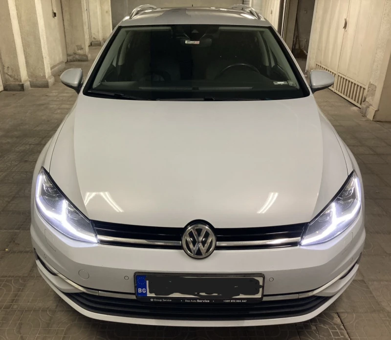 VW Golf Variant 2.0 TDI, снимка 5 - Автомобили и джипове - 52029935