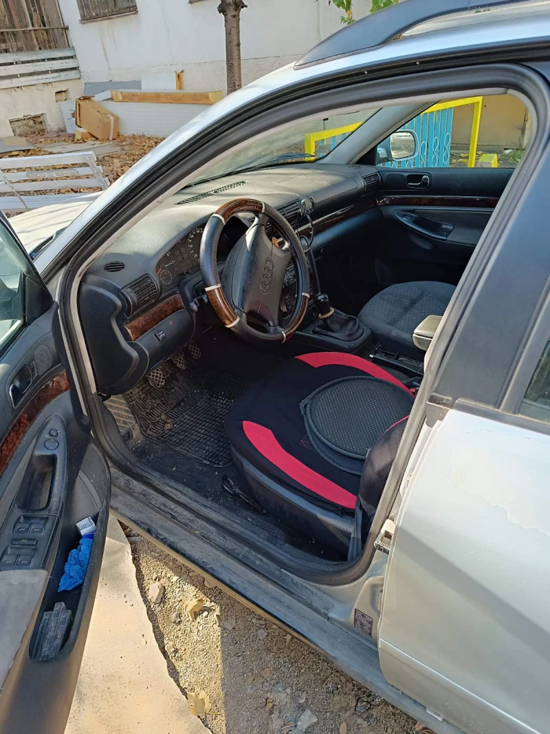 Audi A4, снимка 4 - Автомобили и джипове - 52262599