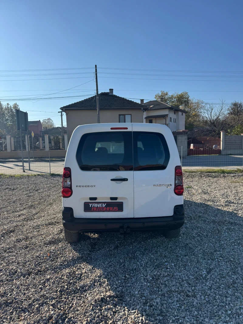 Peugeot Partner 1.6HDi / Facelift / Клима / Парктроник / Автопилот, снимка 6 - Автомобили и джипове - 52428961