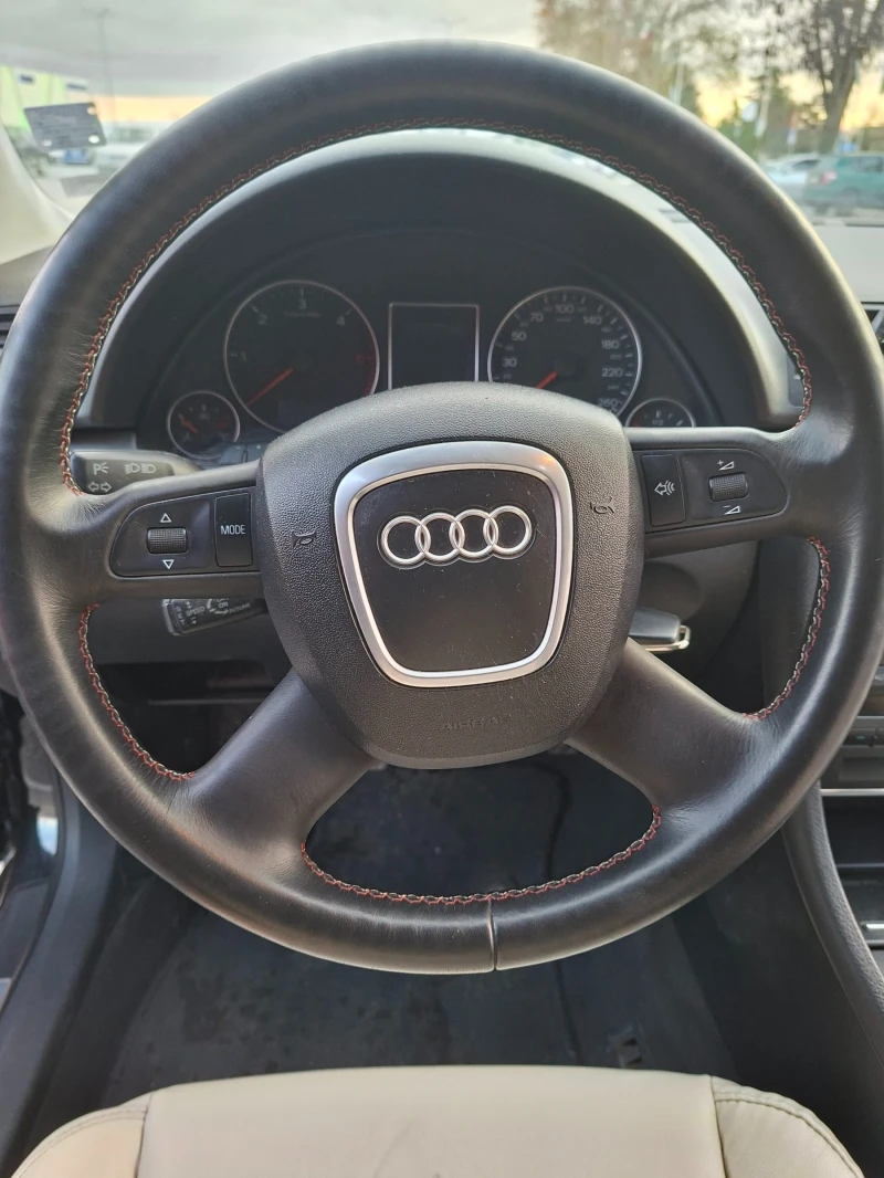 Audi A4 2.0 TDI 140к.с, снимка 2 - Автомобили и джипове - 52615521