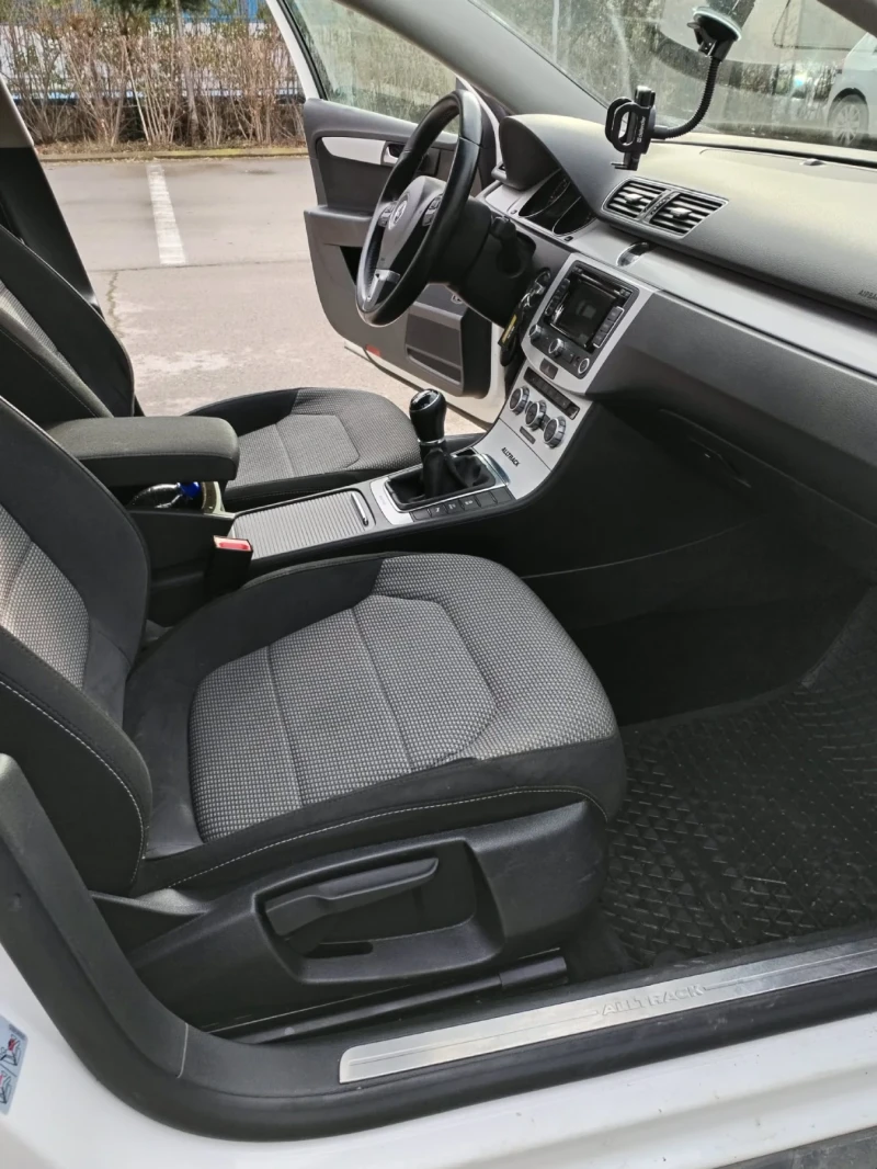 VW Passat 2.0 TDI ALLTRACK, снимка 12 - Автомобили и джипове - 53023962