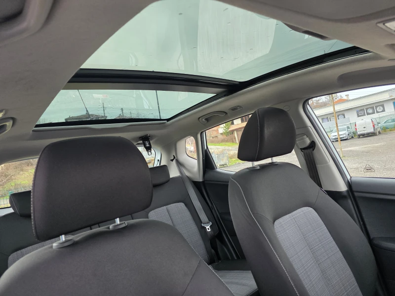 Kia Venga 1.4i 132000km!, снимка 10 - Автомобили и джипове - 53261788