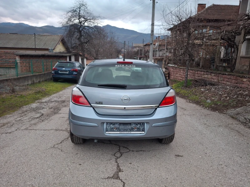 Opel Astra 1.8i.avtomatik.101500км., снимка 4 - Автомобили и джипове - 53504583