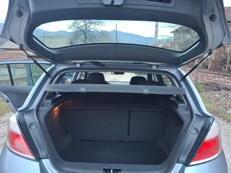 Opel Astra 1.8i.avtomatik.101500км., снимка 17 - Автомобили и джипове - 53504583