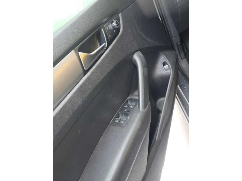 VW Passat * 4dr Sdn 2.0 TDI DSG Trendline * CARFAX * ЦЕНА ДО, снимка 3 - Автомобили и джипове - 53529216