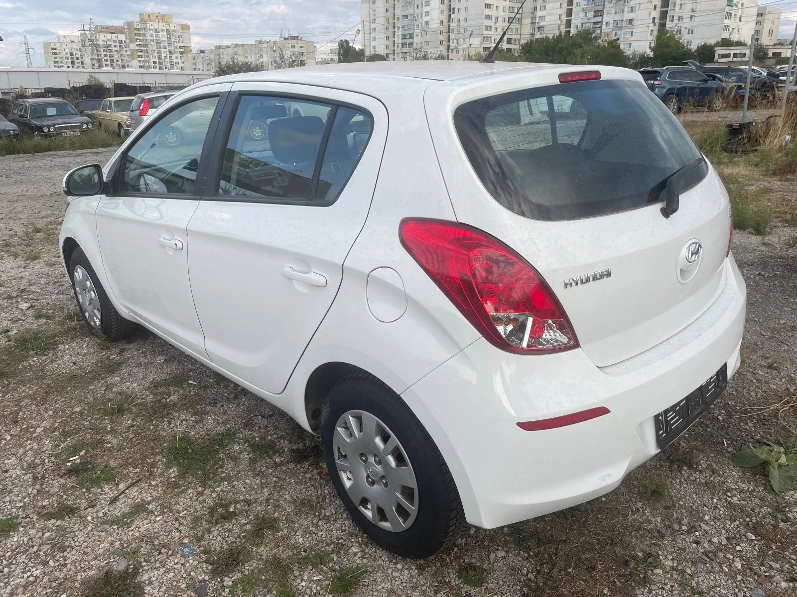 Hyundai I20 1.2i НА ЧАСТИ - изображение 4