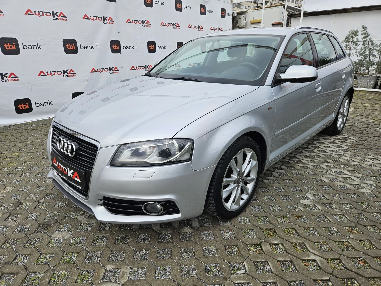 Audi A3 SPORTBACK= 1.6TDI-105кс= S-Line= LED= FACELIFT - изображение 6