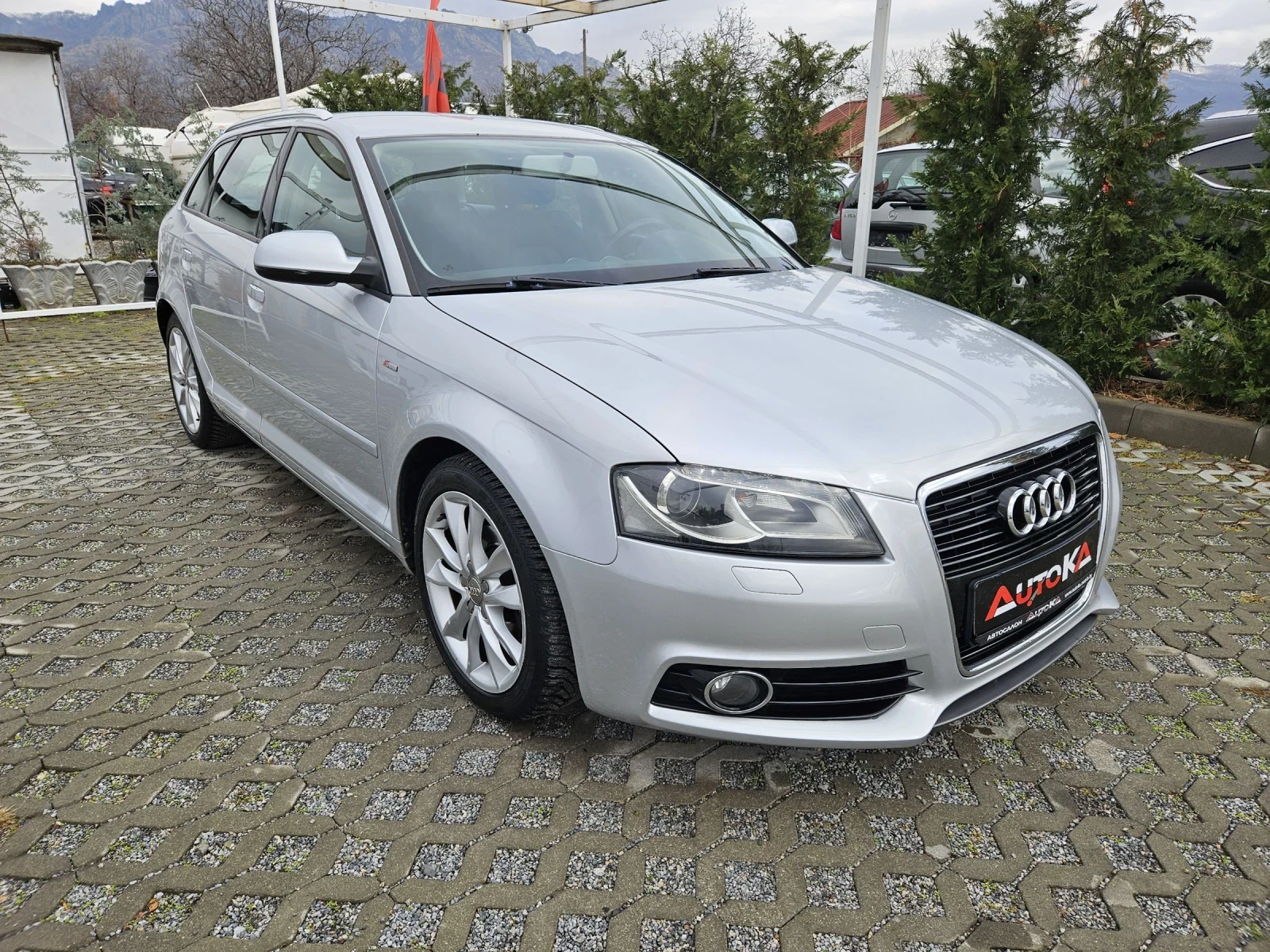 Audi A3 SPORTBACK= 1.6TDI-105кс= S-Line= LED= FACELIFT - изображение 2