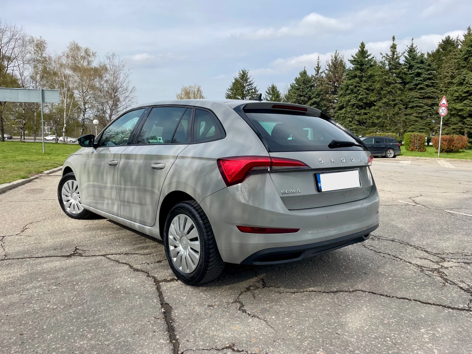 Skoda Scala Гаранционна/Лизинг 4800 лв първоначлна/ 280 лв/мес - изображение 5