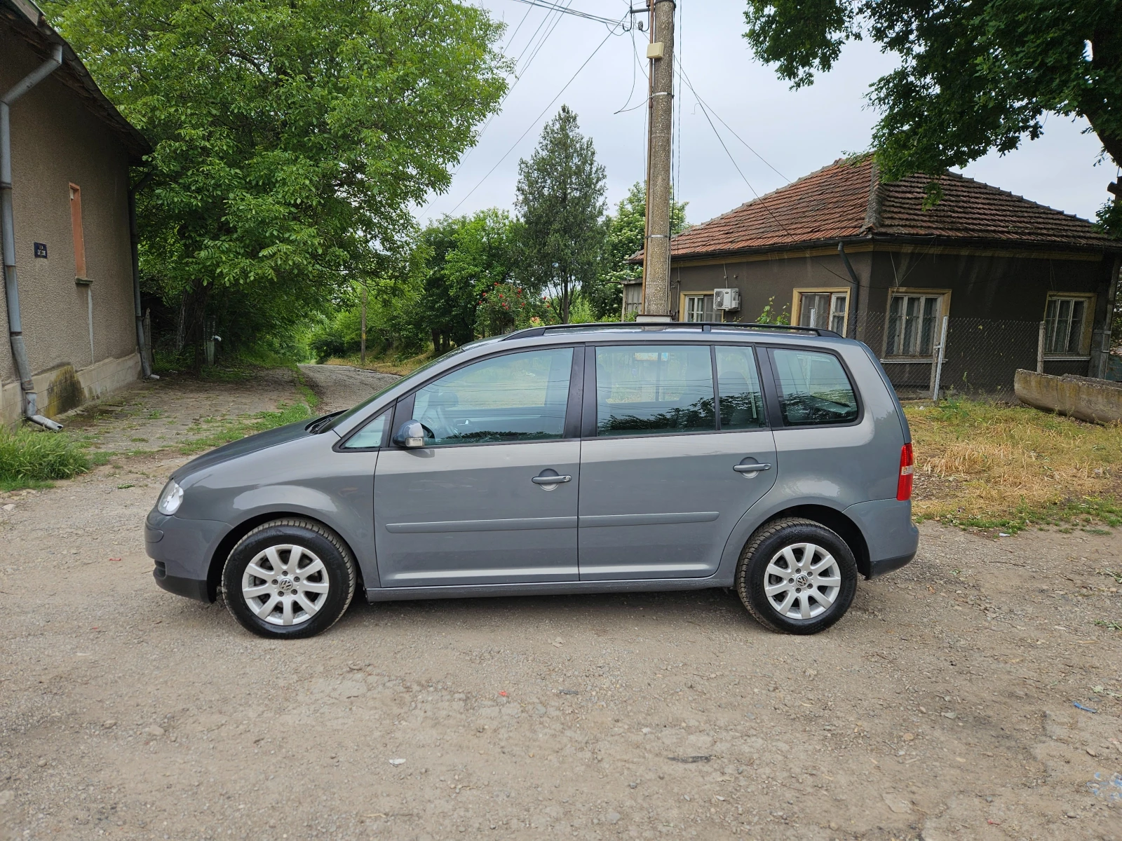 VW Touran 1.9TDI  - изображение 5