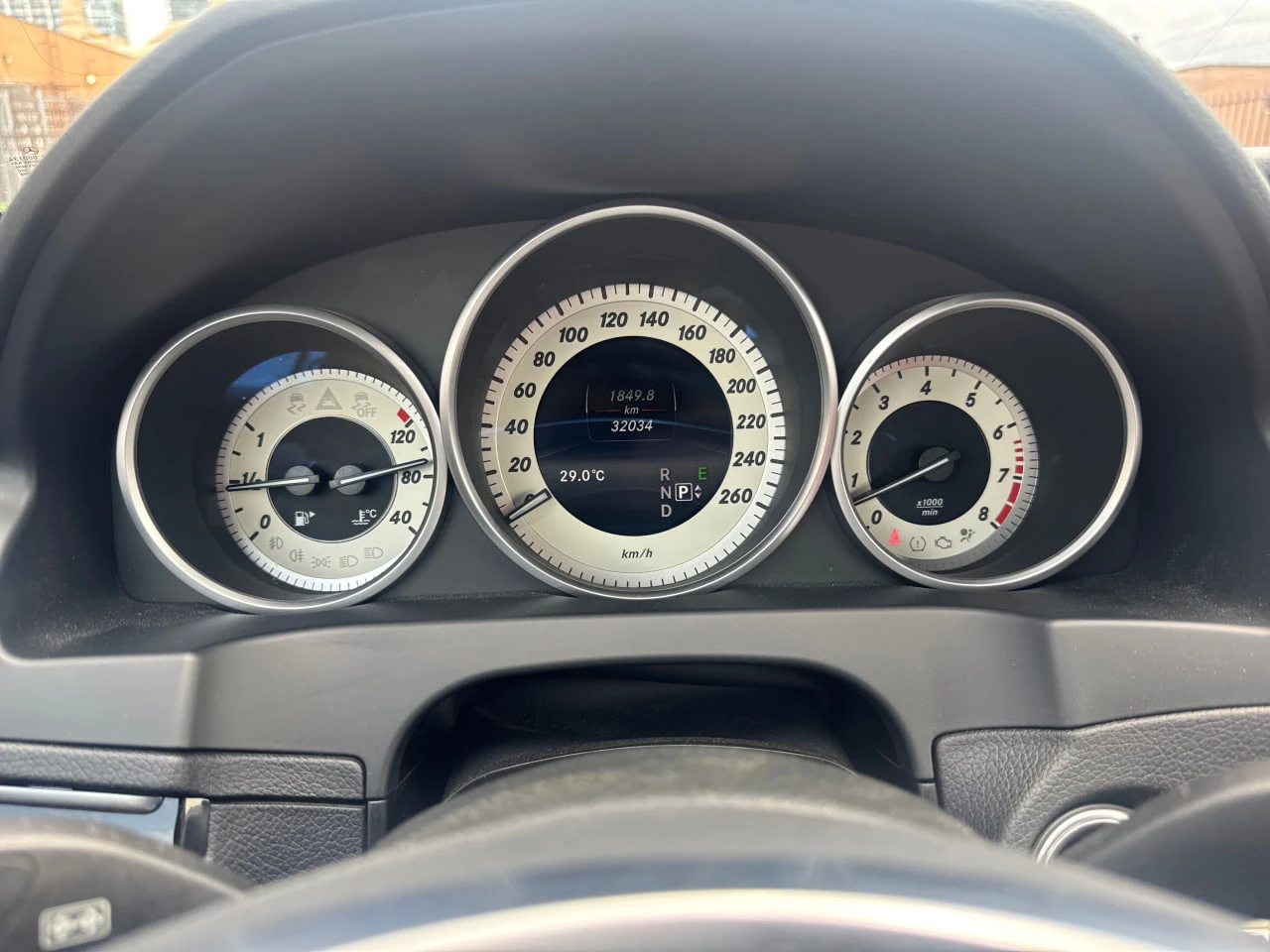 Mercedes-Benz E 400 * CARFAX* АВТОФИНАНСИРАНЕ* БЕЗ ПЪРВОНАЧАЛНА ВНОСКА - изображение 7