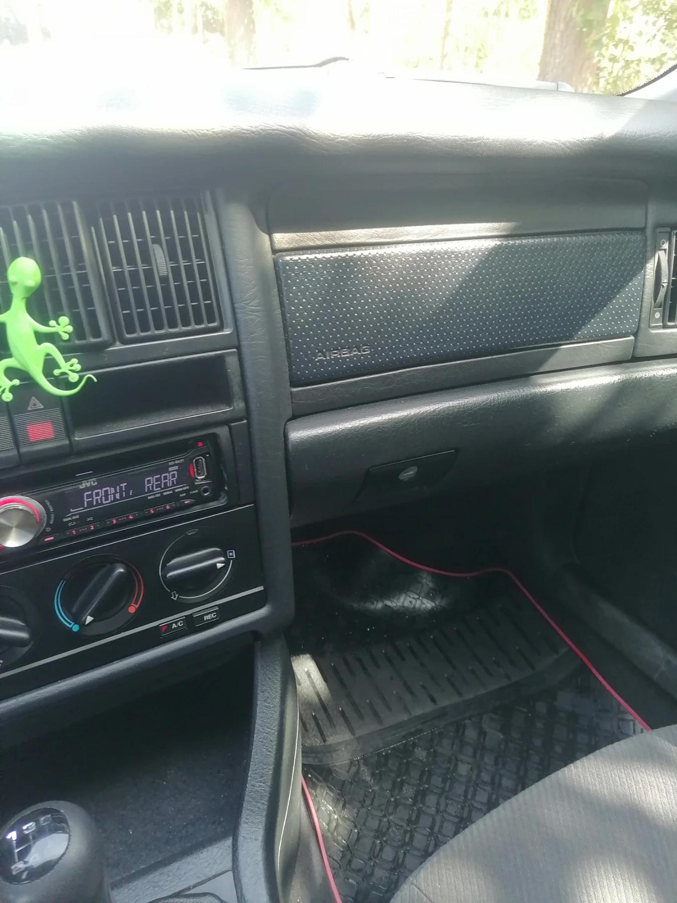 Audi 80 1.9TDI - изображение 9