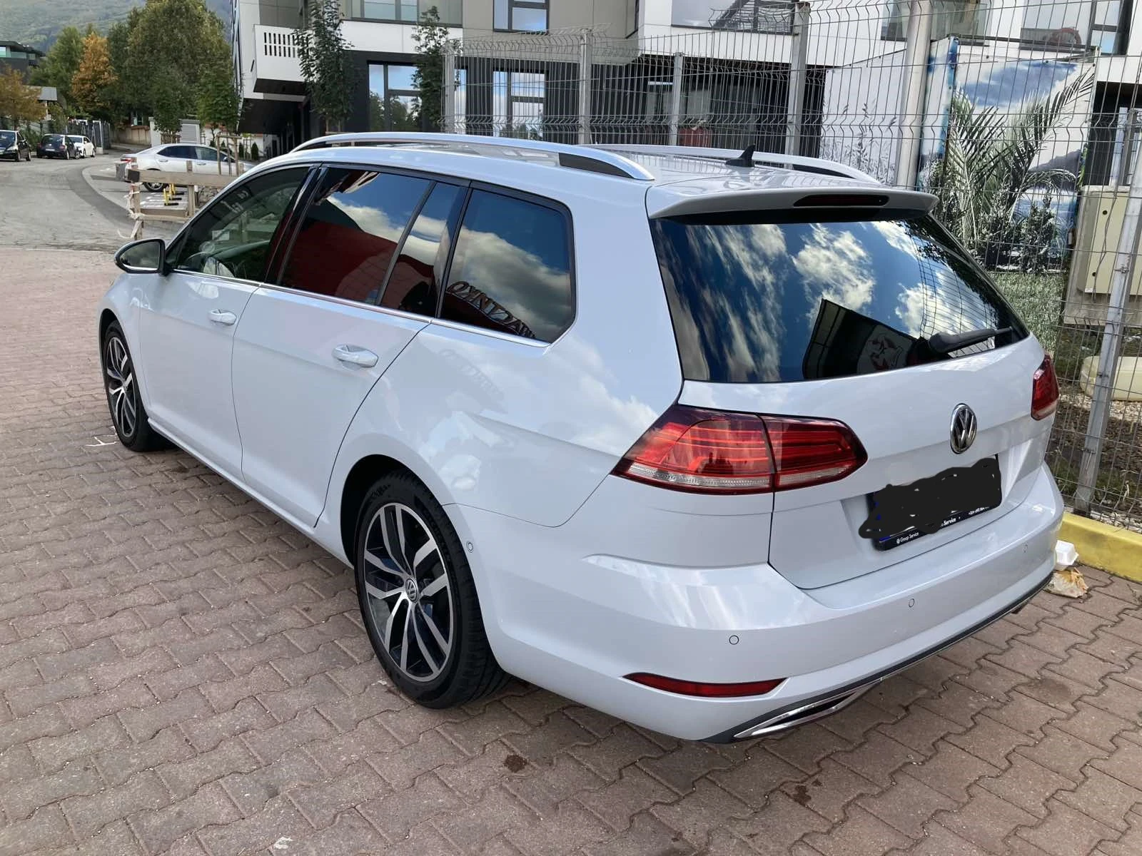VW Golf Variant 2.0 TDI | Mobile.bg — изображение 3